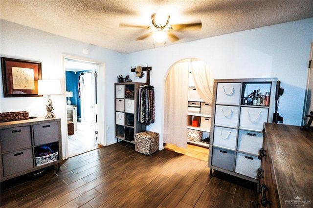 1405 S Brier Street, Alton, TX 78573