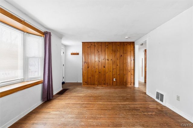 313 Academy Place, Syracuse, NY 13207