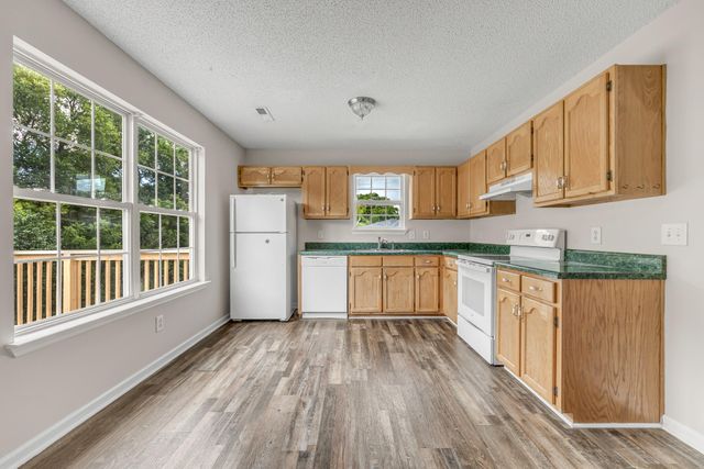 129 Apple Valley Court NE, Charleston, TN 37310