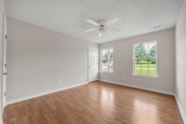 129 Apple Valley Court NE, Charleston, TN 37310