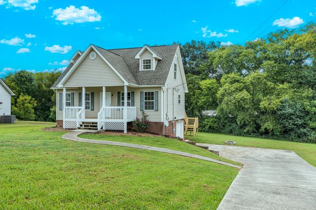 129 Apple Valley Court NE, Charleston, TN 37310