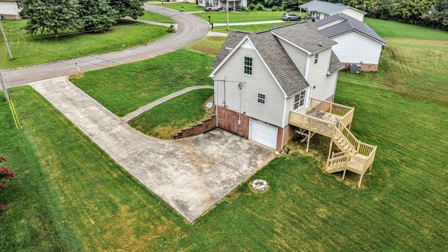 129 Apple Valley Court NE, Charleston, TN 37310