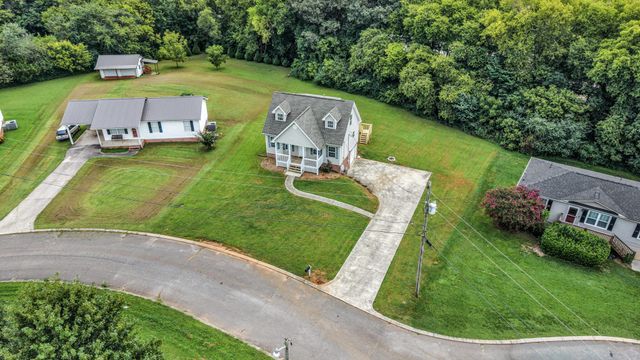129 Apple Valley Court NE, Charleston, TN 37310