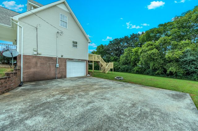 129 Apple Valley Court NE, Charleston, TN 37310