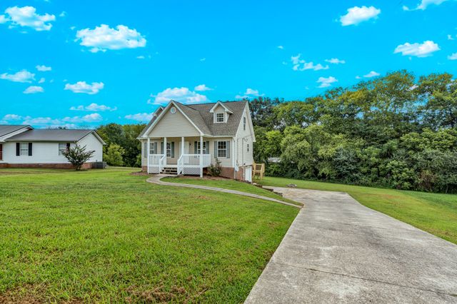 129 Apple Valley Court NE, Charleston, TN 37310