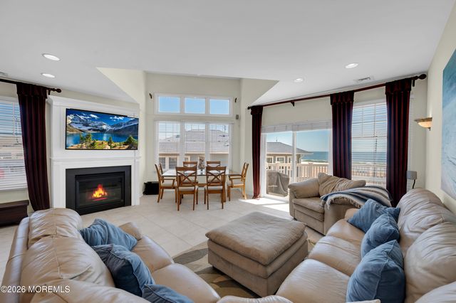 209-4 Beachfront, Manasquan, NJ 08736