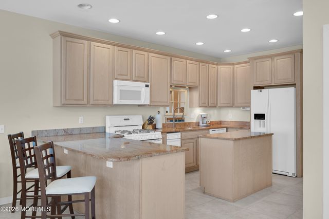 209-4 Beachfront, Manasquan, NJ 08736