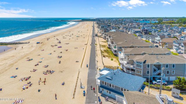 209-4 Beachfront, Manasquan, NJ 08736