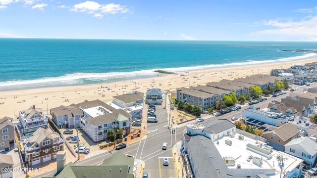 209-4 Beachfront, Manasquan, NJ 08736