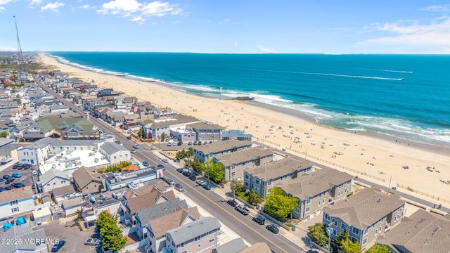209-4 Beachfront, Manasquan, NJ 08736