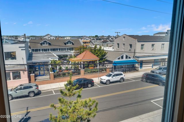 209-4 Beachfront, Manasquan, NJ 08736