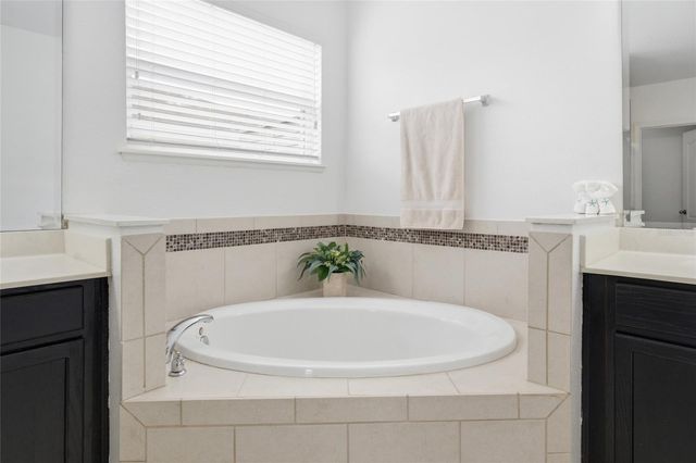 722 BLACK EAGLE DRIVE, Groveland, FL 34736