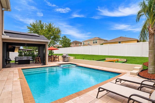 722 BLACK EAGLE DRIVE, Groveland, FL 34736