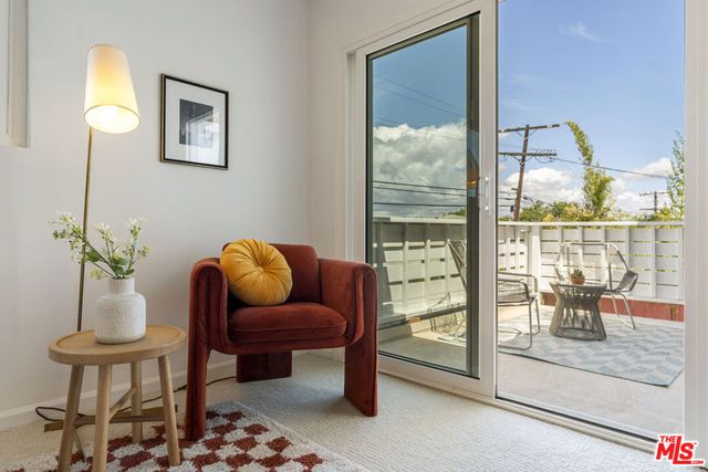 1113 Palms Boulevard, Venice, CA 90291