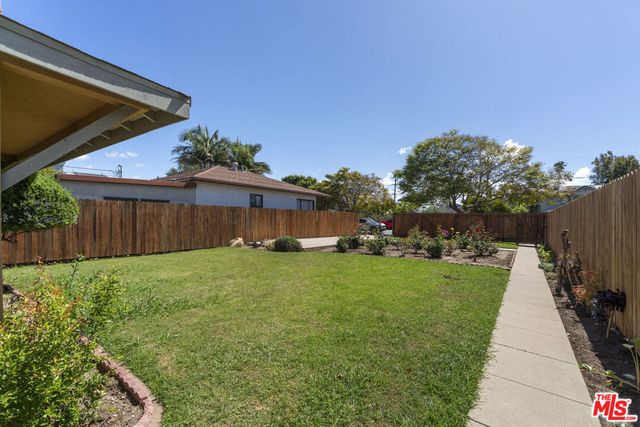 1113 Palms Boulevard, Venice, CA 90291