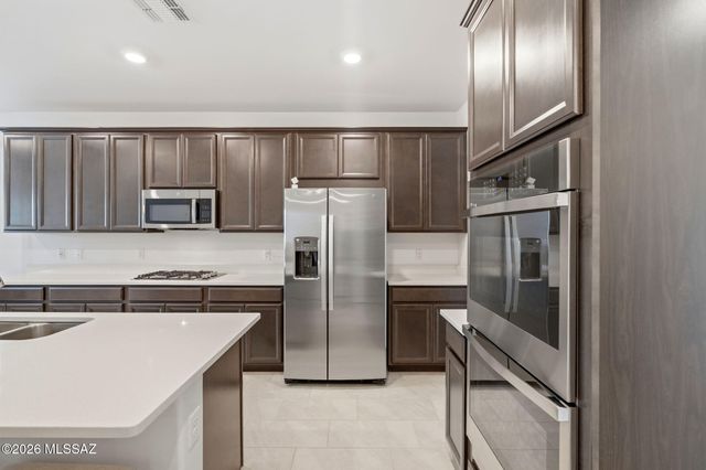 7919 S Bonanza Park Drive, Tucson, AZ 85747
