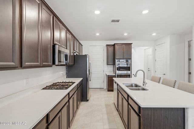 7919 S Bonanza Park Drive, Tucson, AZ 85747