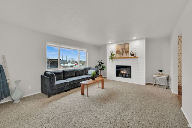 358 S 850 E, Kaysville, UT 84037