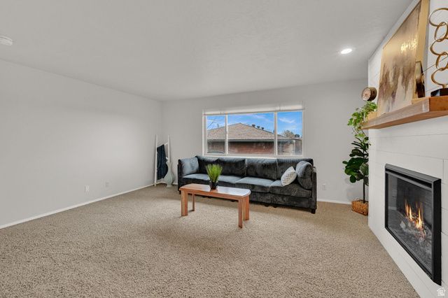 358 S 850 E, Kaysville, UT 84037