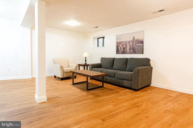 10707 MUIRFIELD DR, Potomac, MD 20854