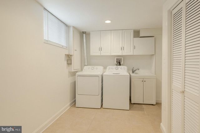 10707 MUIRFIELD DR, Potomac, MD 20854