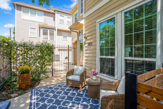 2703 Jackson Street, Houston, TX 77004