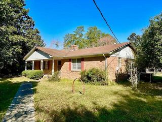 2080 Sniders Highway, Walterboro, SC 29488