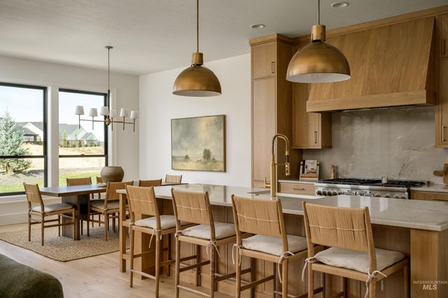 11385 N Elk Ridge Way, Boise, ID 83714