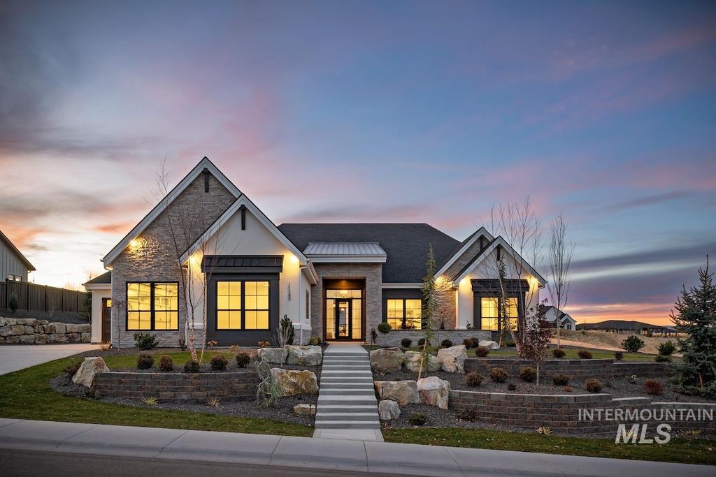 11385 N Elk Ridge Way, Boise, ID 83714 photo 2