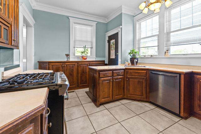 527 Deery St, Shelbyville, TN 37160