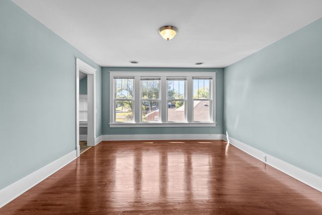 527 Deery St, Shelbyville, TN 37160