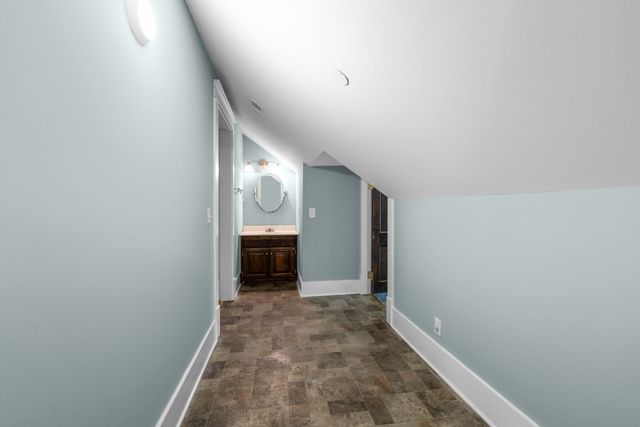 527 Deery St, Shelbyville, TN 37160