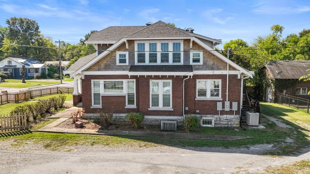 527 Deery St, Shelbyville, TN 37160