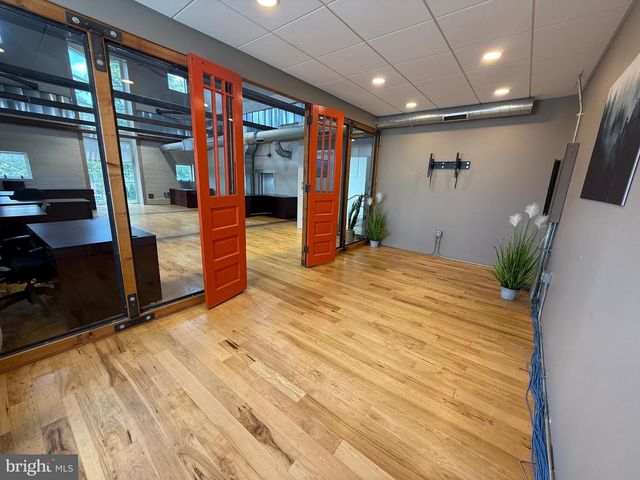 605 N BENTZ ST N #203, Frederick, MD 21701