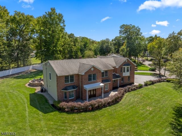 19 Bradford Rd, Edison Twp., NJ 08820