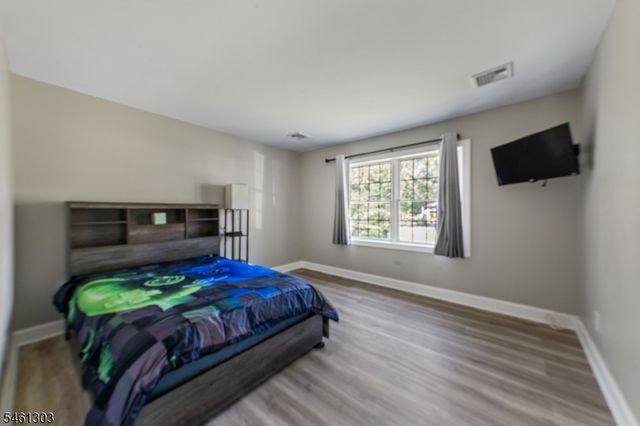 19 Bradford Rd, Edison Twp., NJ 08820