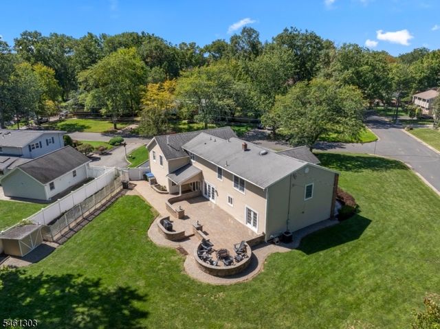 19 Bradford Rd, Edison Twp., NJ 08820