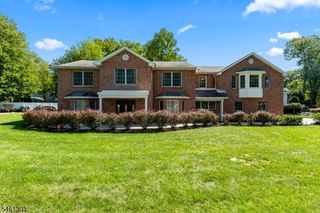 19 Bradford Rd, Edison Twp., NJ 08820