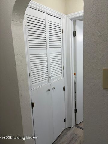 247 Spring St, New Castle, KY 40050