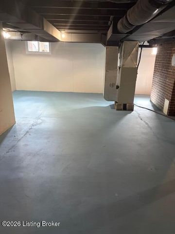 247 Spring St, New Castle, KY 40050