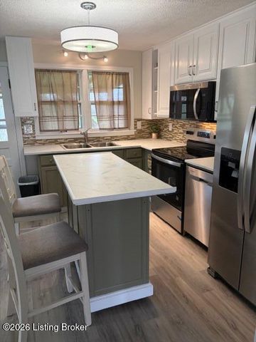 247 Spring St, New Castle, KY 40050