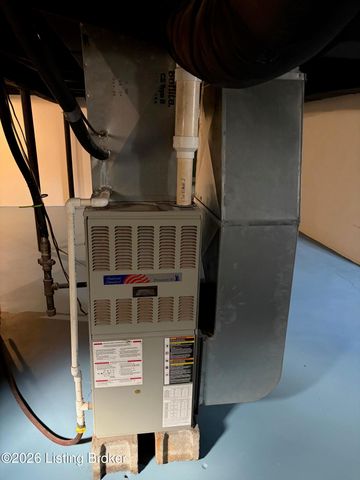 247 Spring St, New Castle, KY 40050