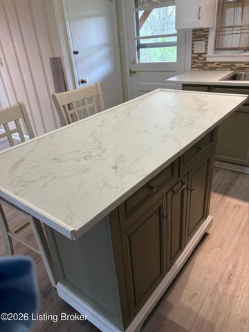 247 Spring St, New Castle, KY 40050