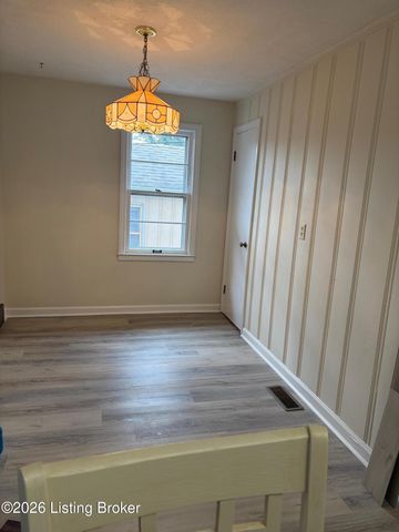 247 Spring St, New Castle, KY 40050