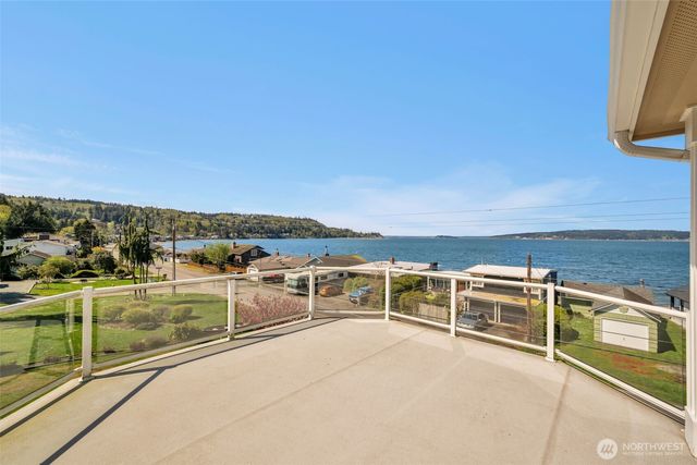 150 Utsalady Rd, Camano Island, WA 98282