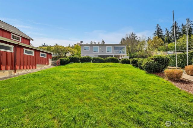 150 Utsalady Rd, Camano Island, WA 98282