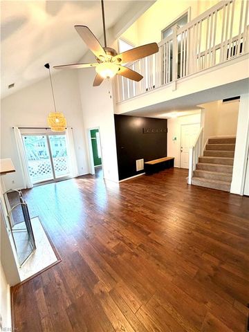 712 Inlet Quay Apt F, Chesapeake, VA 23320