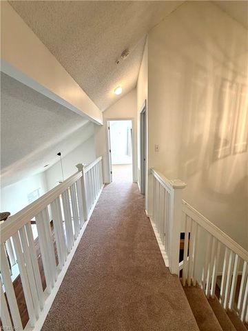 712 Inlet Quay Apt F, Chesapeake, VA 23320