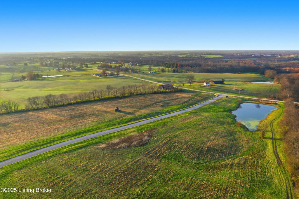 103 Stallard Springs North, Shelbyville, KY 40065