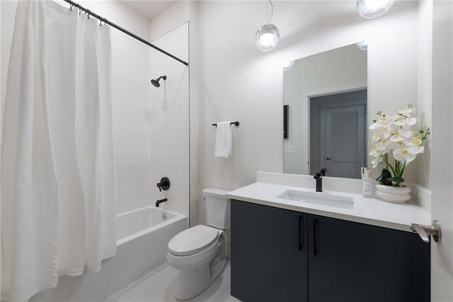 112 Rogers NE Street 207, Atlanta, GA 30317